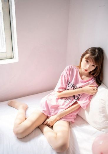 欧美千鸟格大衣_720视频大全