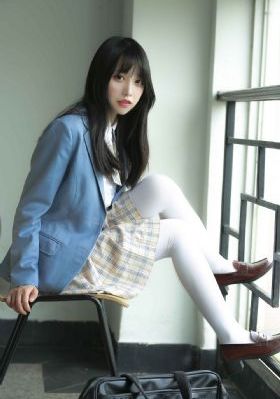 欧美情侣口红色号_韩国在线观看