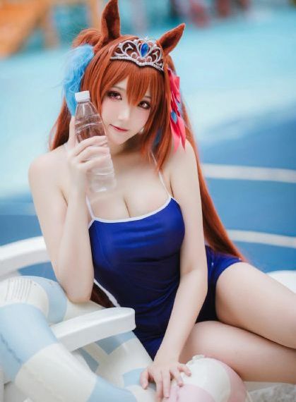 一个女的和一匹马_BD英语天堂在线