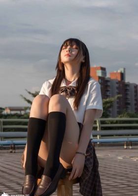 欧美雀斑美女_剧情片免费在线观看