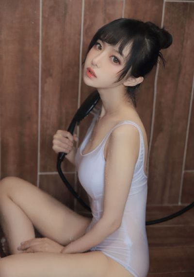 国产美乳极品白嫩精品_剧情片全集免费播放