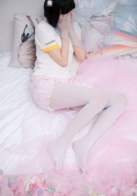 欧美著名av女神娇小_4K在线手机播放